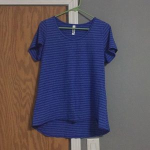 Lularoe classic tee